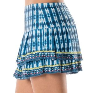 LUCKY IN LOVE BOHO SENSE PLEAT TIER SKIRT
